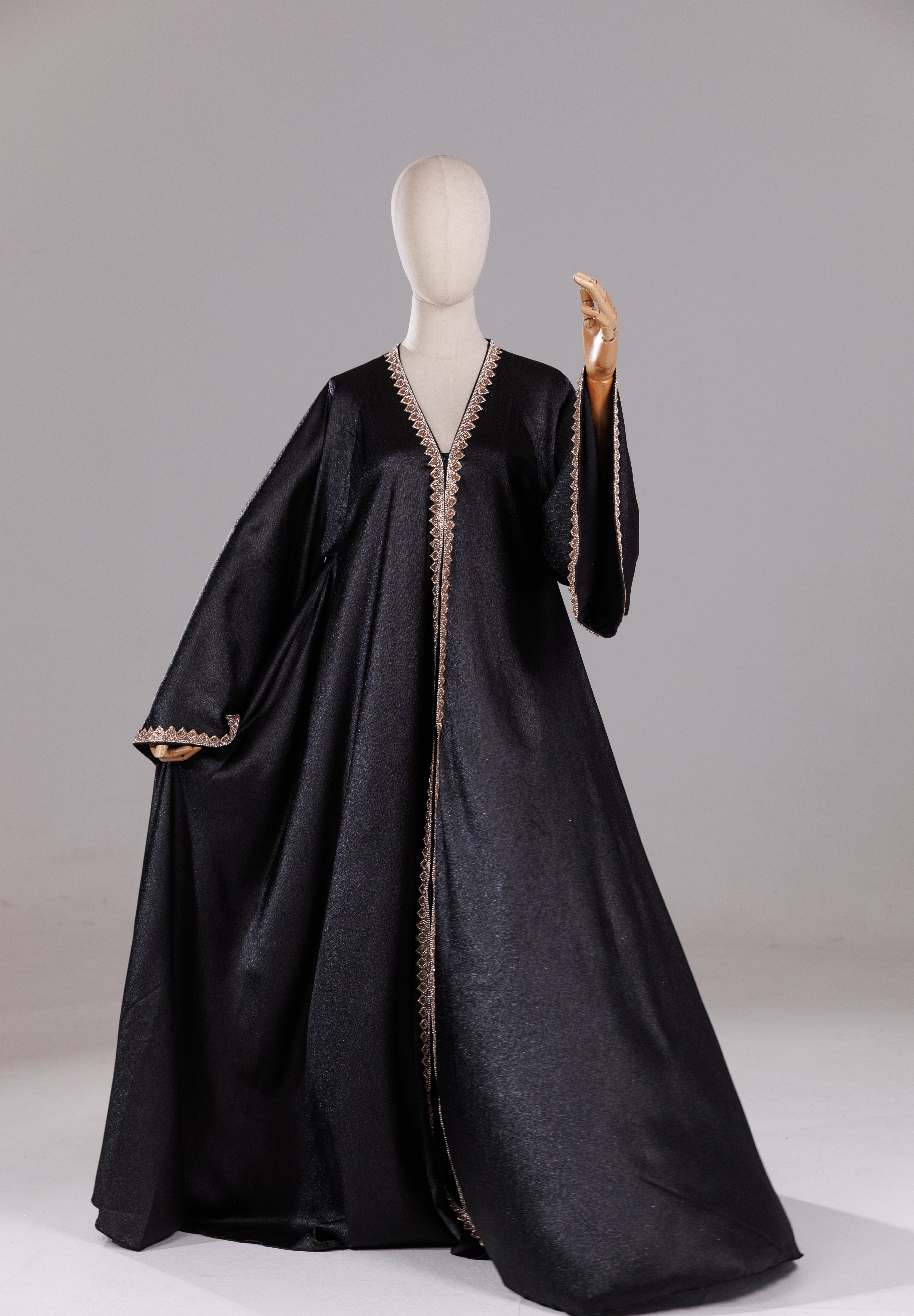 Abaya Layāl