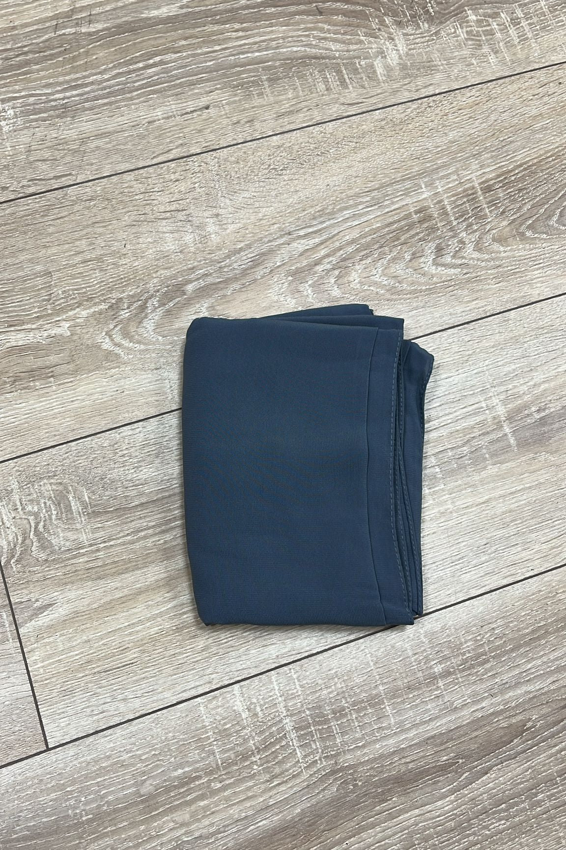 Maxi Hijab carré 150x150