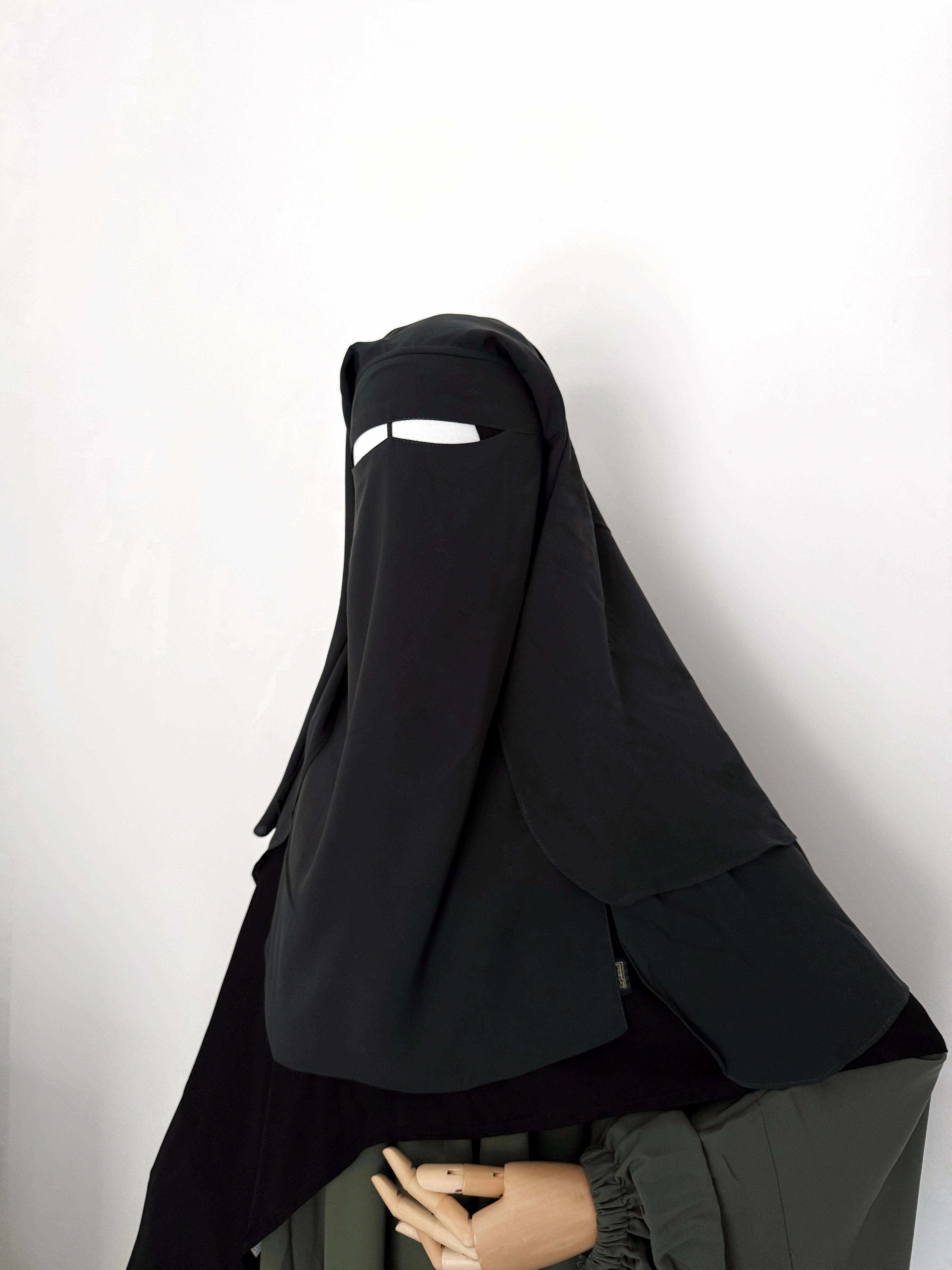 Niqab/Sitar Qamar
