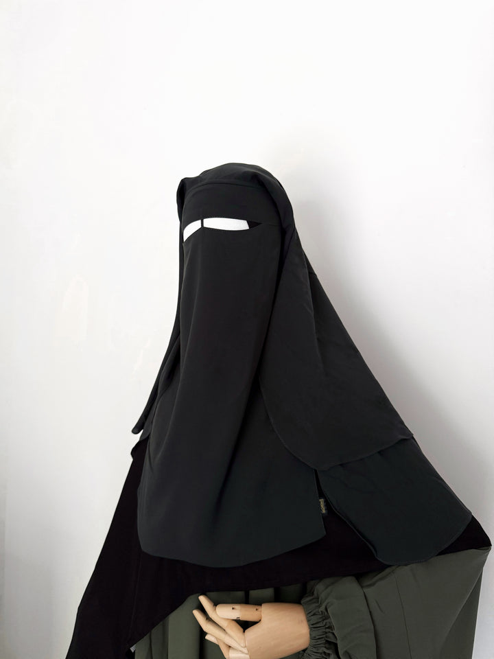 Niqab/Sitar Qamar