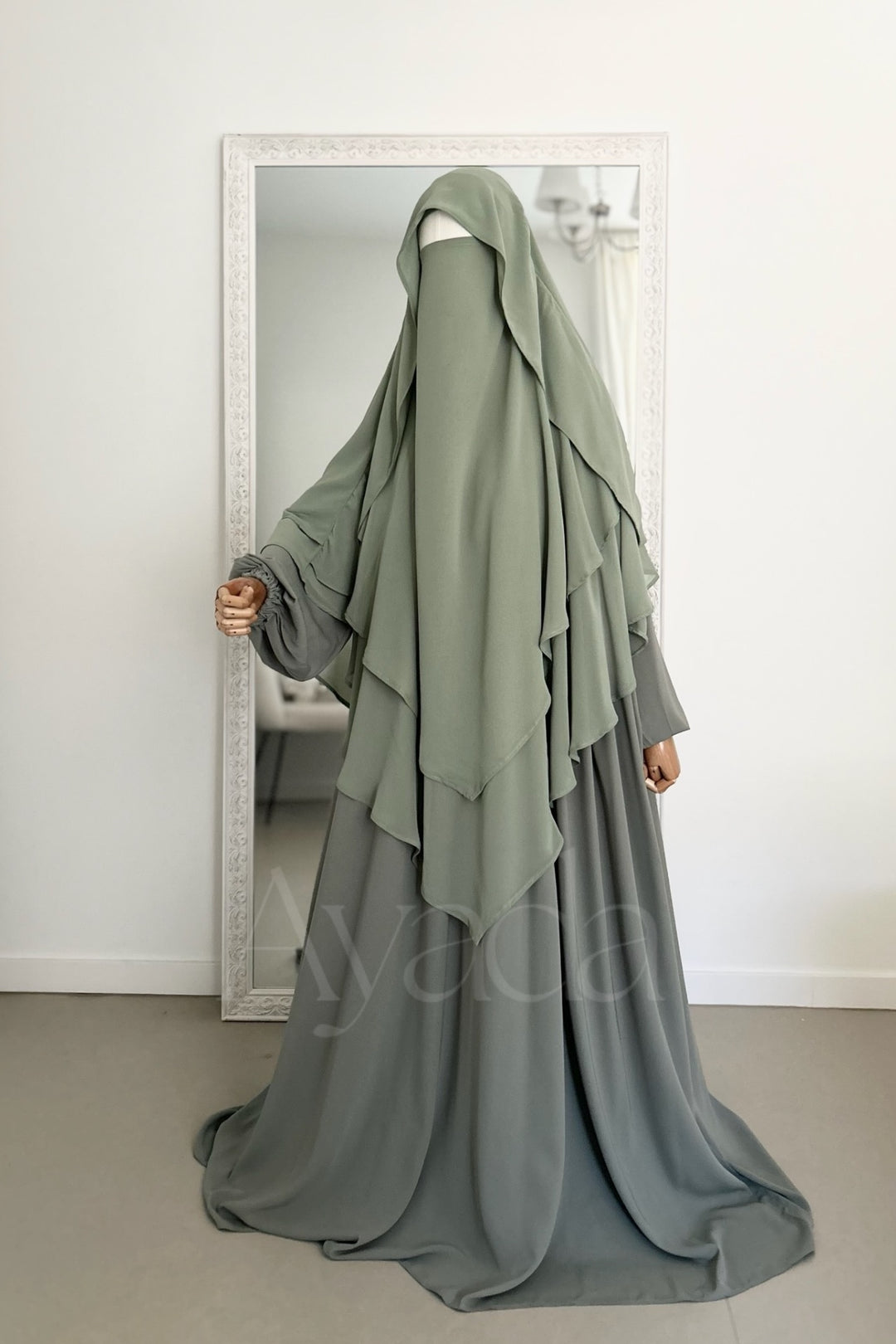 Khimar Butterfly pointu