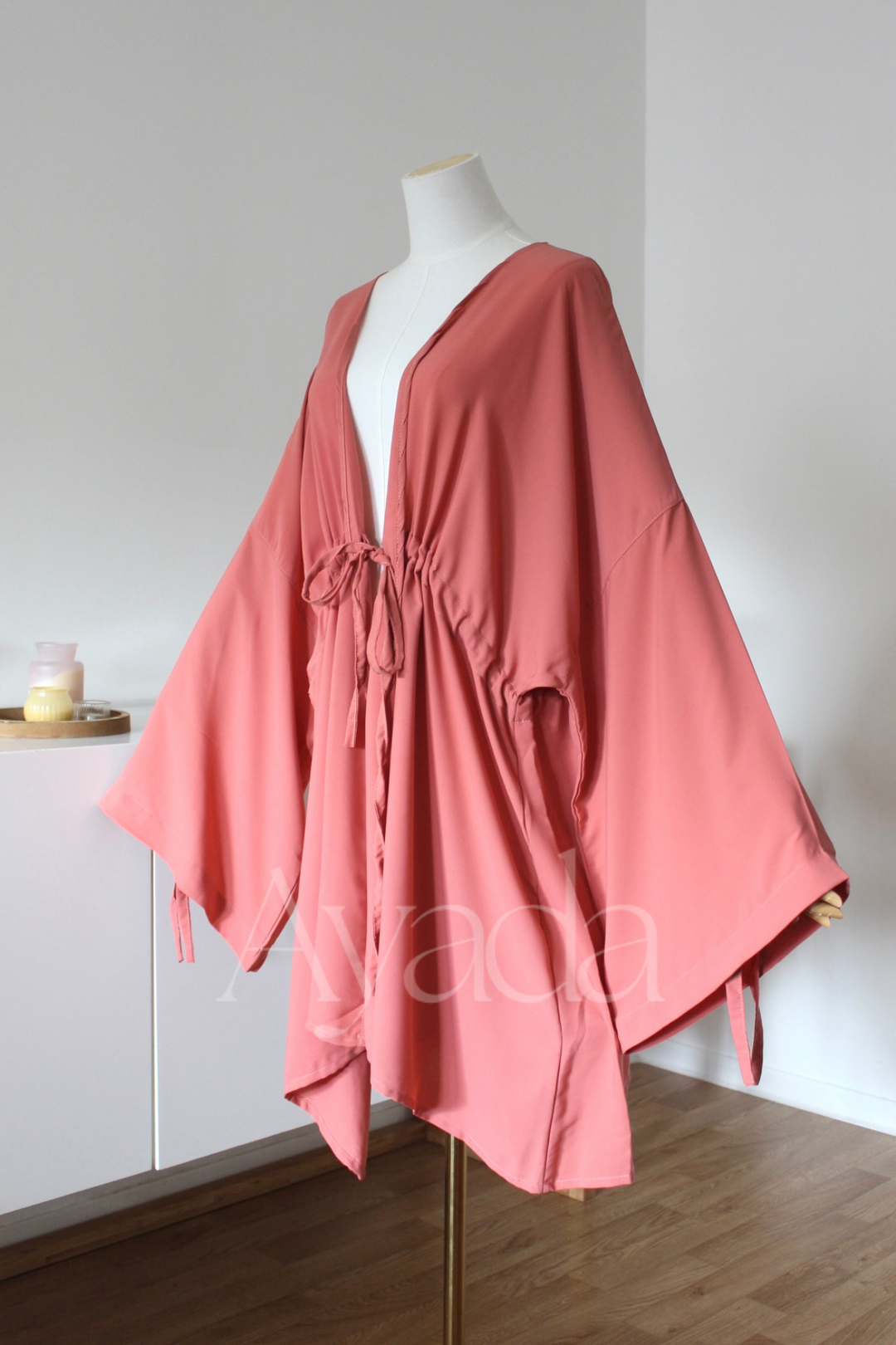 Kimono Saya Court