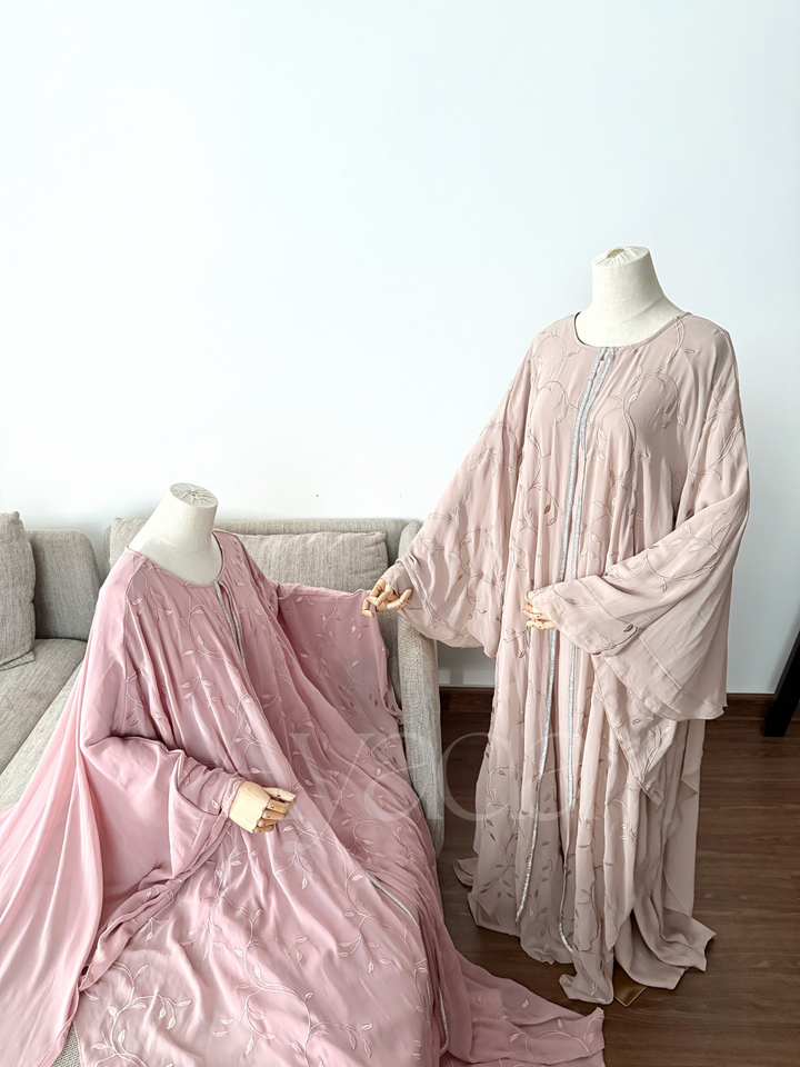 Abaya Rawhaa + Hijab offert