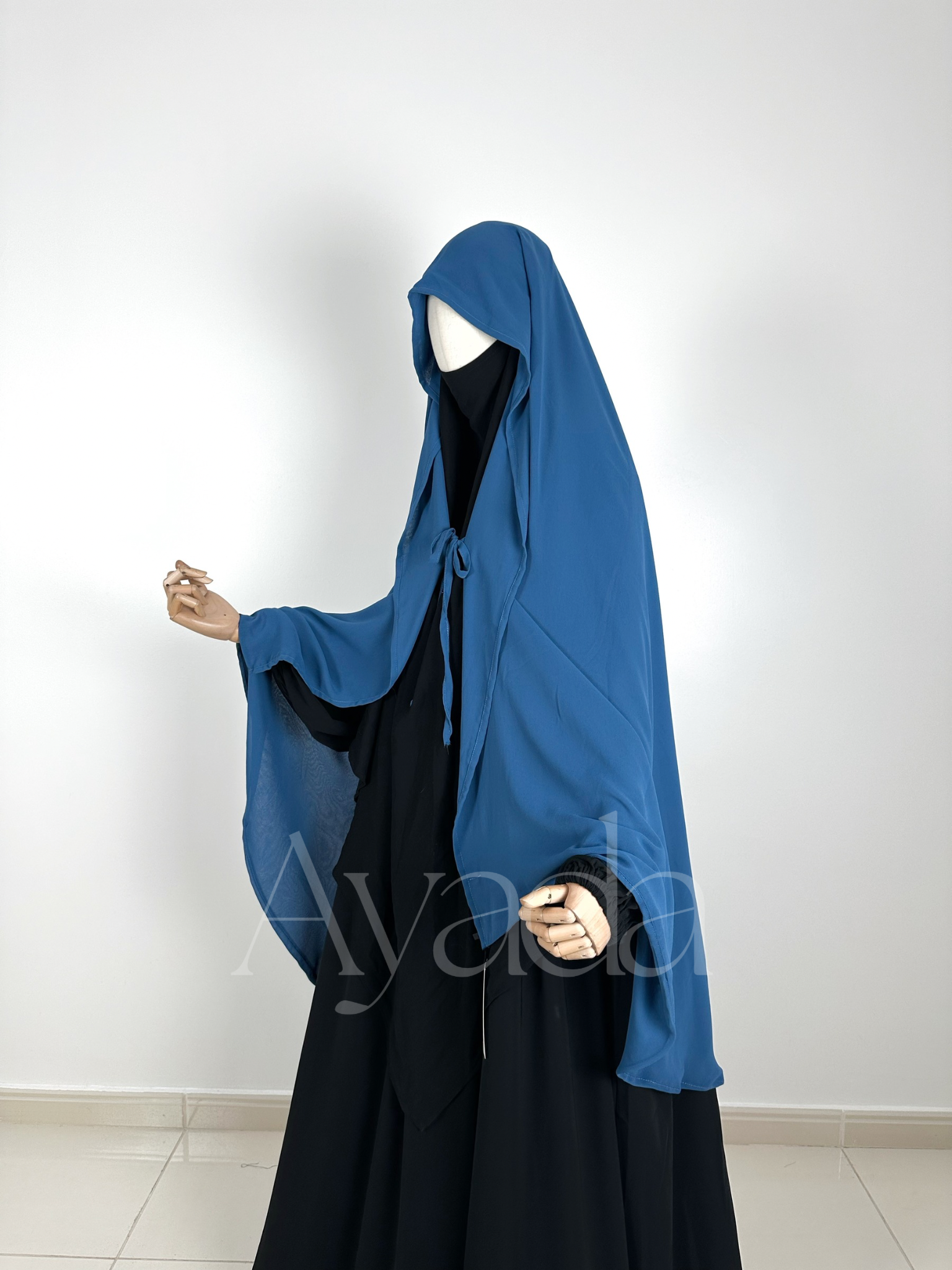 Rounded Haya Cape Muslin