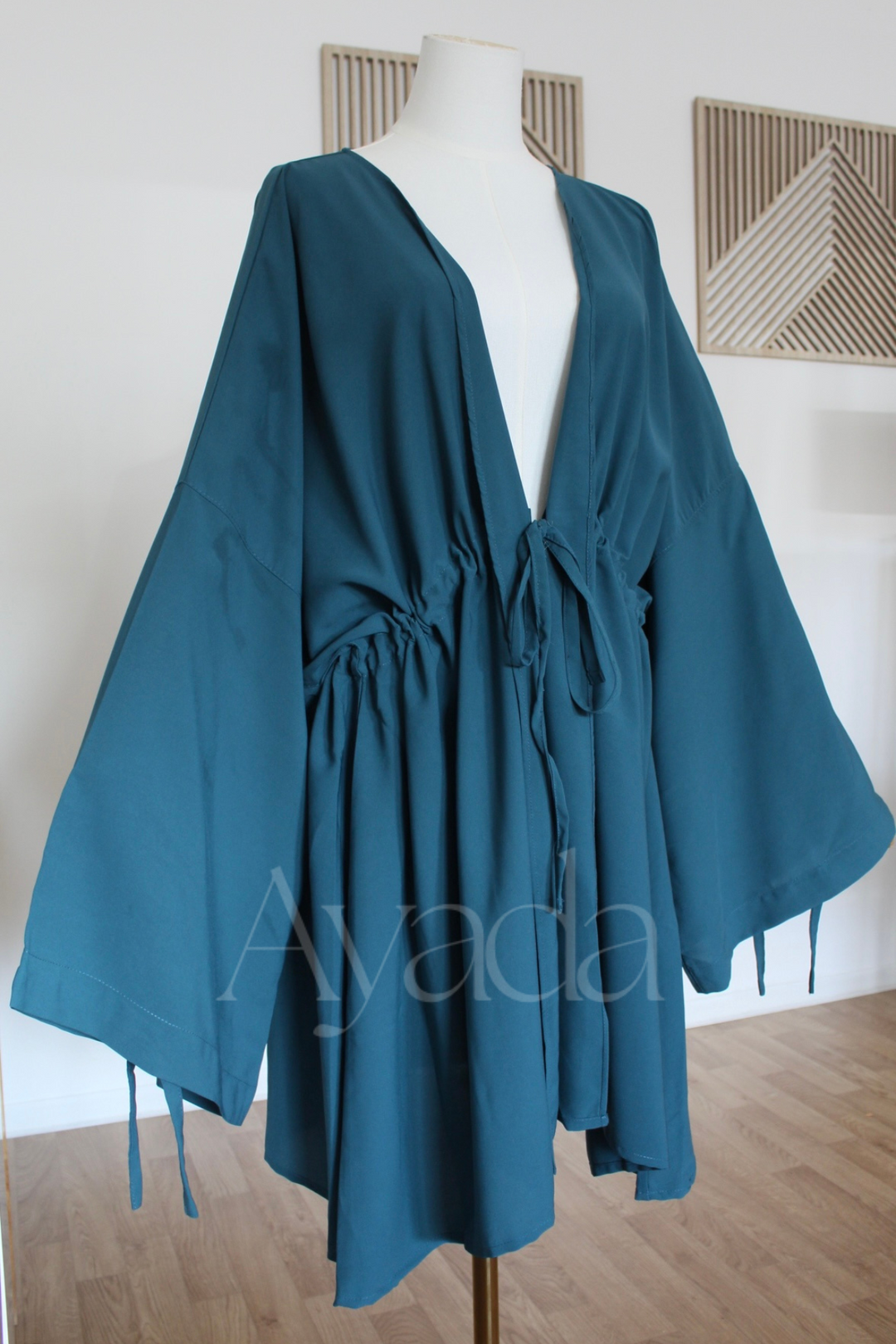 Kimono Saya Court