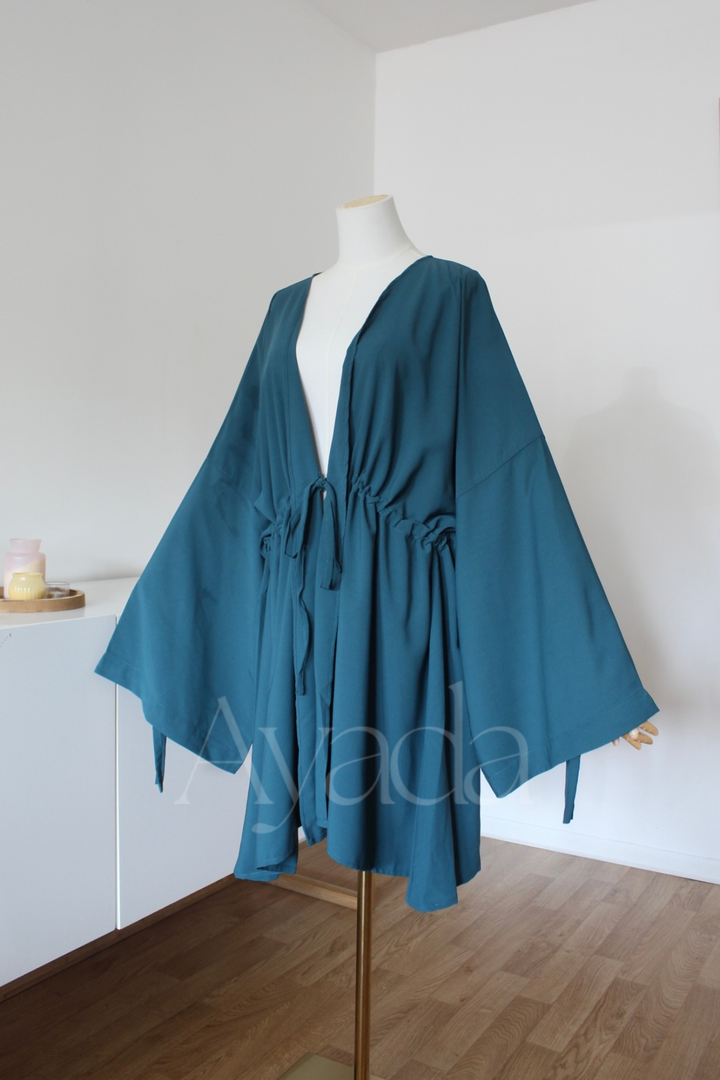 Kimono Saya Court