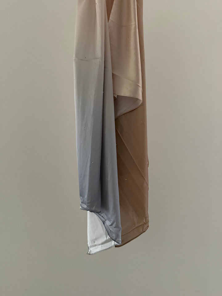 Hijab satiné dégardé strass