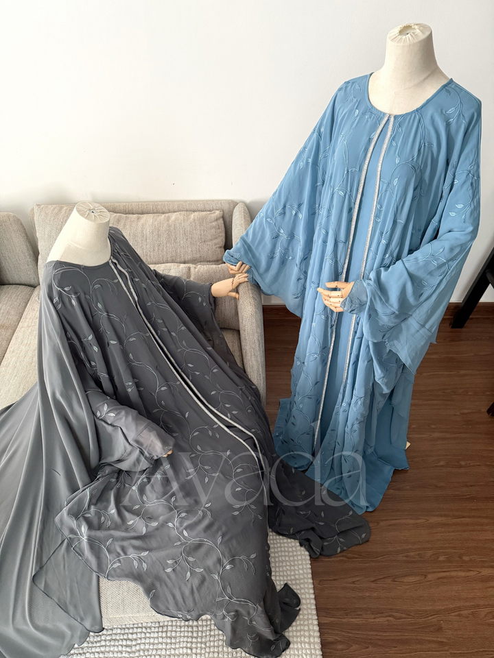 Abaya Rawhaa + Hijab offert