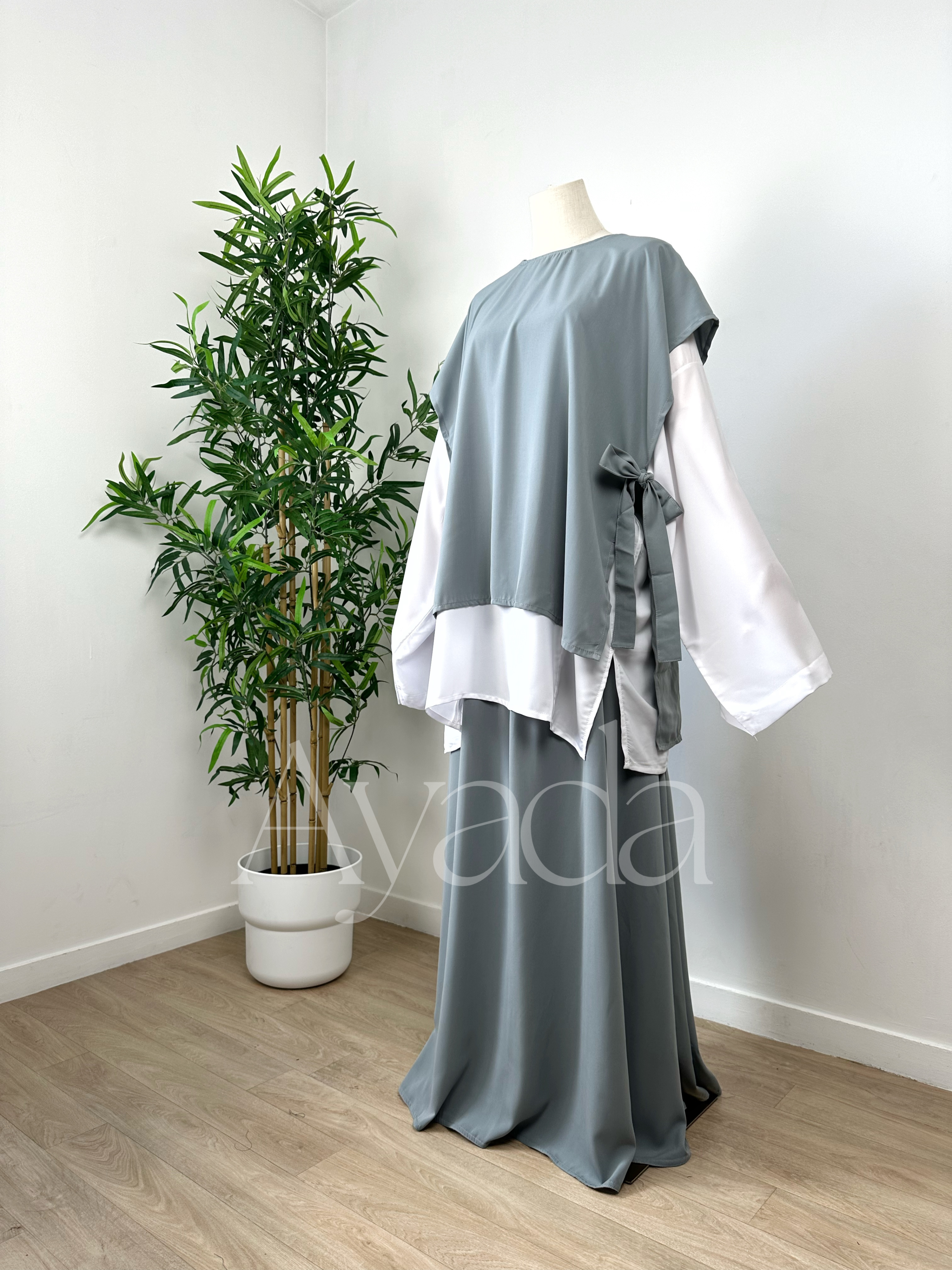 Polina set (Apron + skirt)