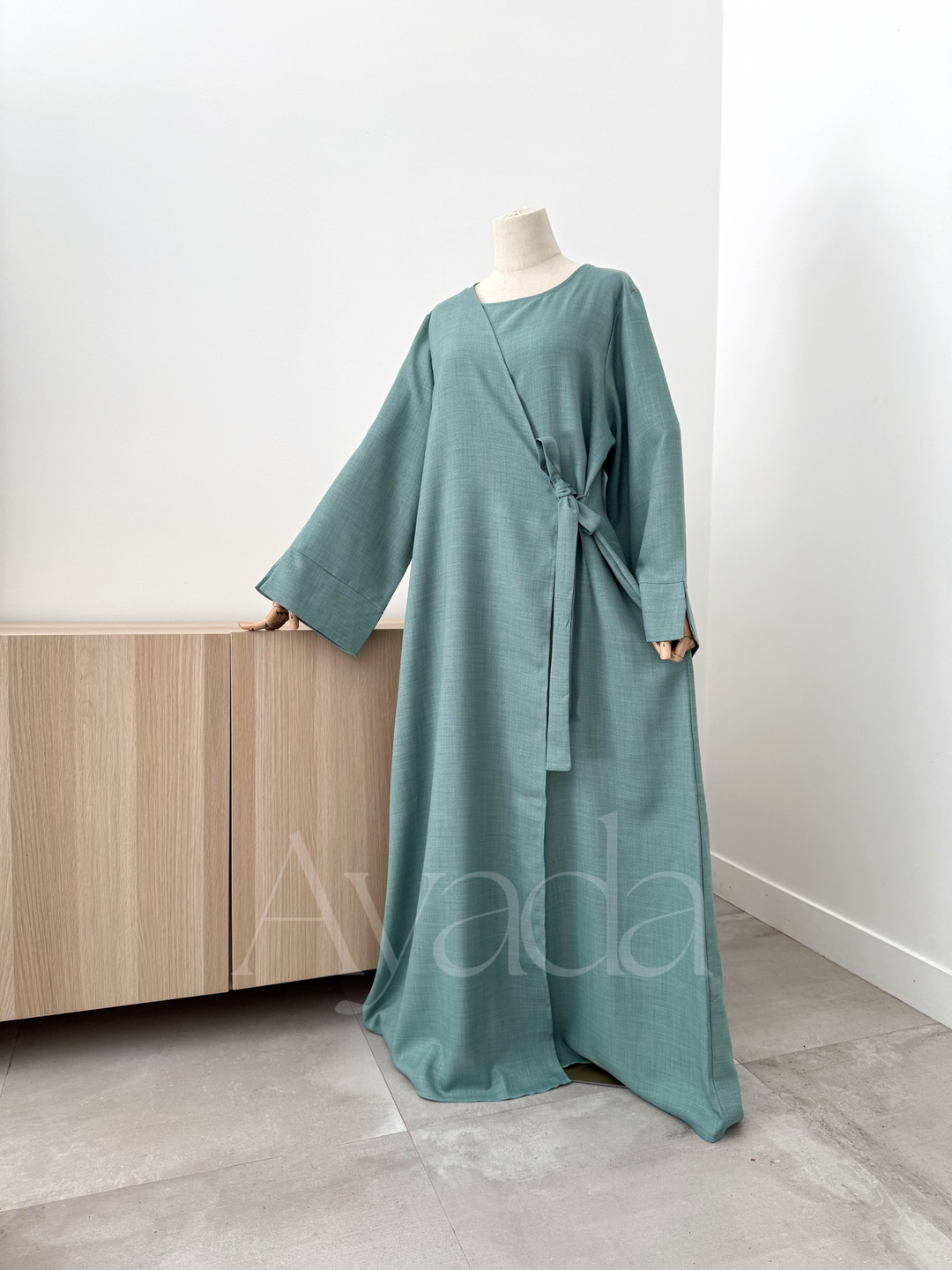 新作☆【ALAIA】カシミア ブレンド フーデッド ケープ Ayada Boutique - Abaya - Khimar - Jilbeb - Tunic - Vest - Niqab